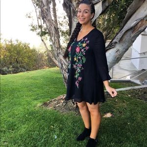 Beautiful black stitched flowers dress